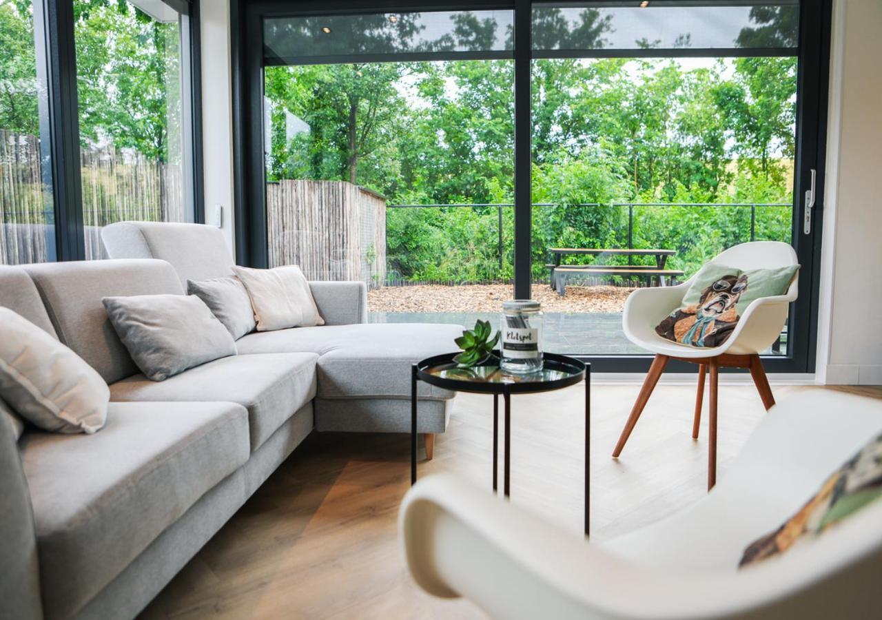 Villa Stijlvol Ingerichte Baarland Esterno foto